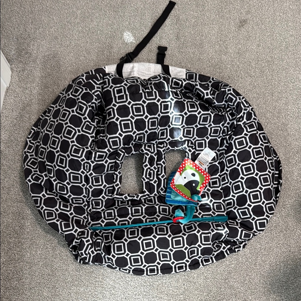 Geometric Black and White Kids Seat Cover